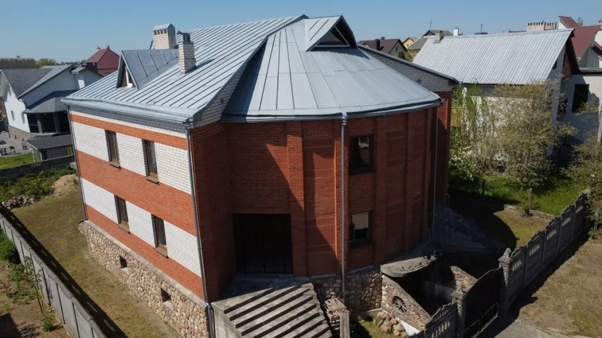 Дом в микрорайоне Барановичи